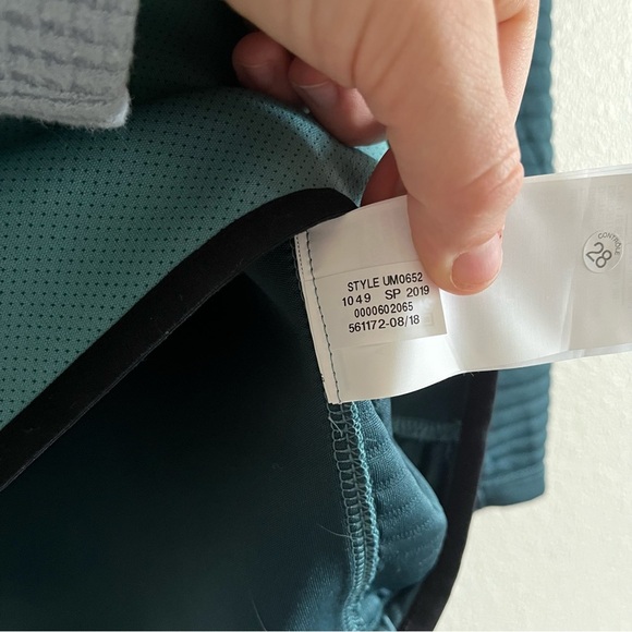 Men's NWT Under Armour Storm Daytona Golf 1/2 Zip Pullover Size Medium - Picture 9 of 14